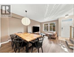 24115 102a Avenue, Maple Ridge, BC V2W2B3 Photo 8
