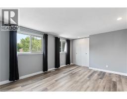 432b Dunvegan Drive, Waterloo, ON N2K2C7 Photo 12