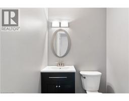 3pc Bathroom - 432b Dunvegan Drive, Waterloo, ON N2K2C7 Photo 9