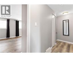 Games room - 432b Dunvegan Drive, Waterloo, ON N2K2C7 Photo 10