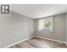 Bedroom - 432b Dunvegan Drive, Waterloo, ON N2K2C7 Photo 11
