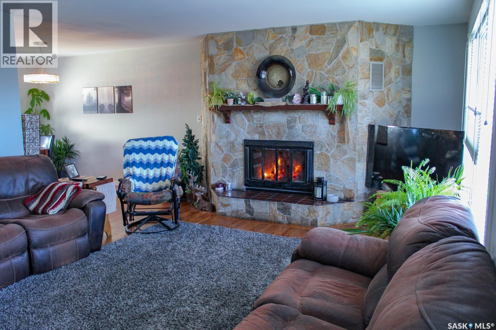 304 Bemford STREET, Melfort — photo 8