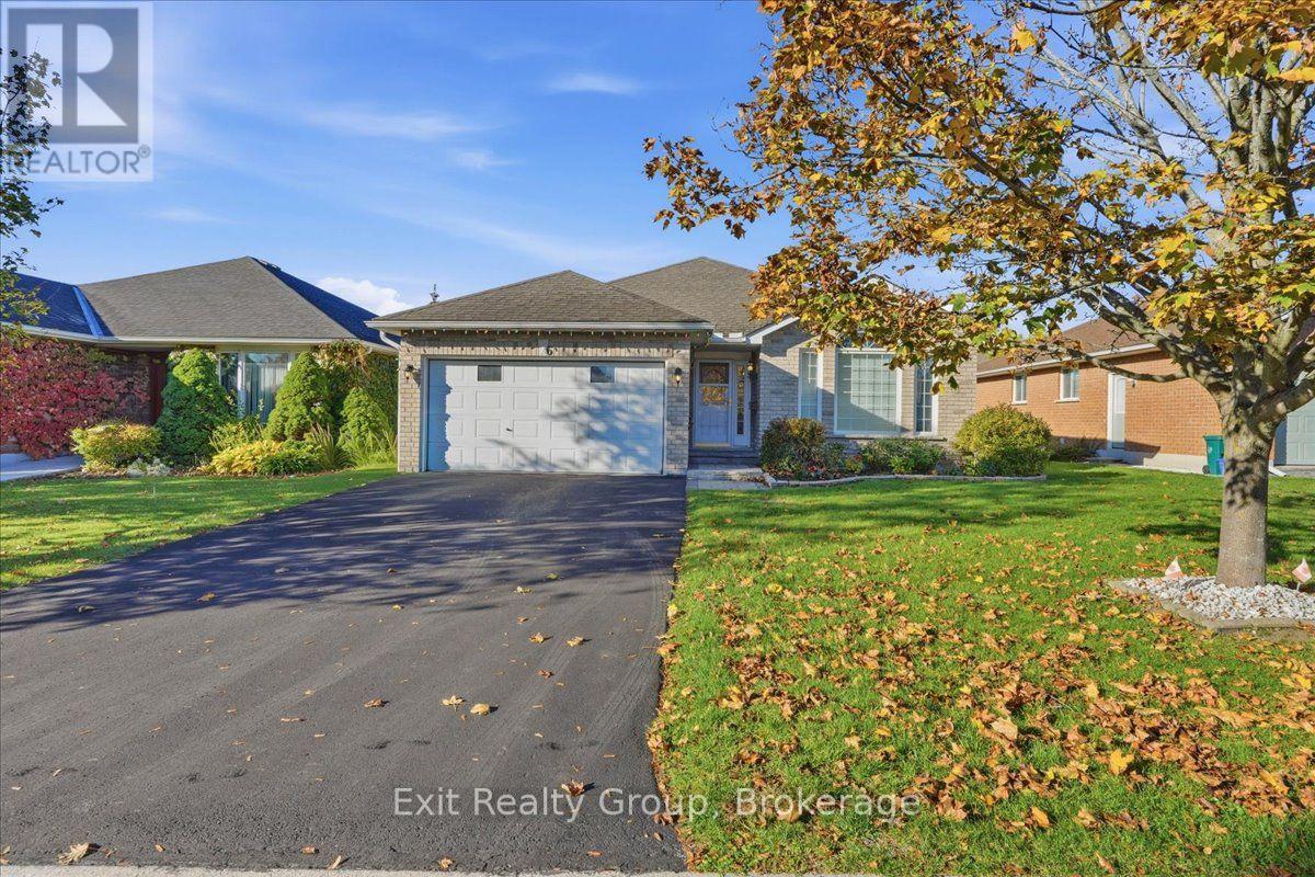 6 HEMLOCK CRESCENT, Belleville (Belleville Ward)