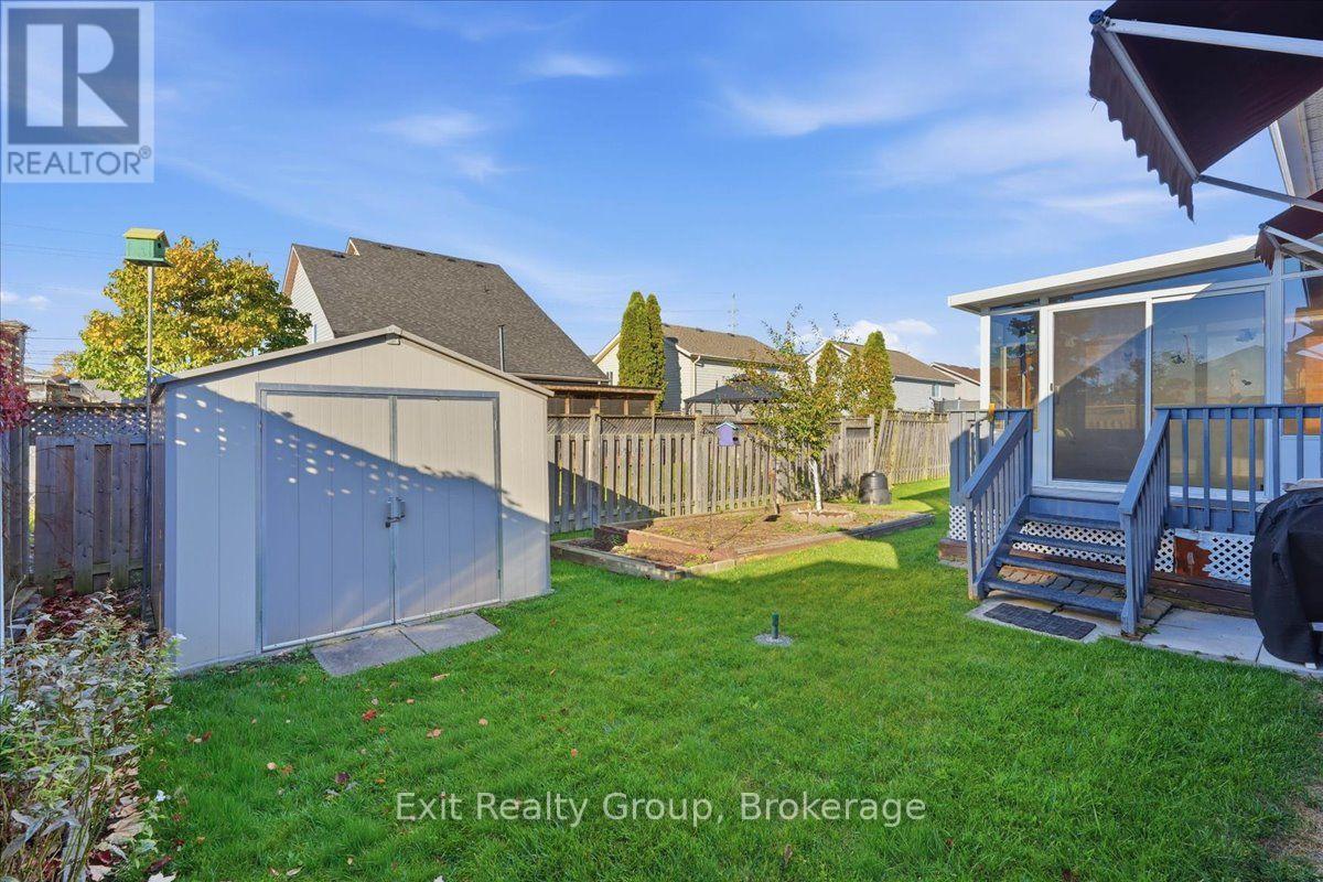 6 Hemlock Crescent, Belleville, ON photo 36
