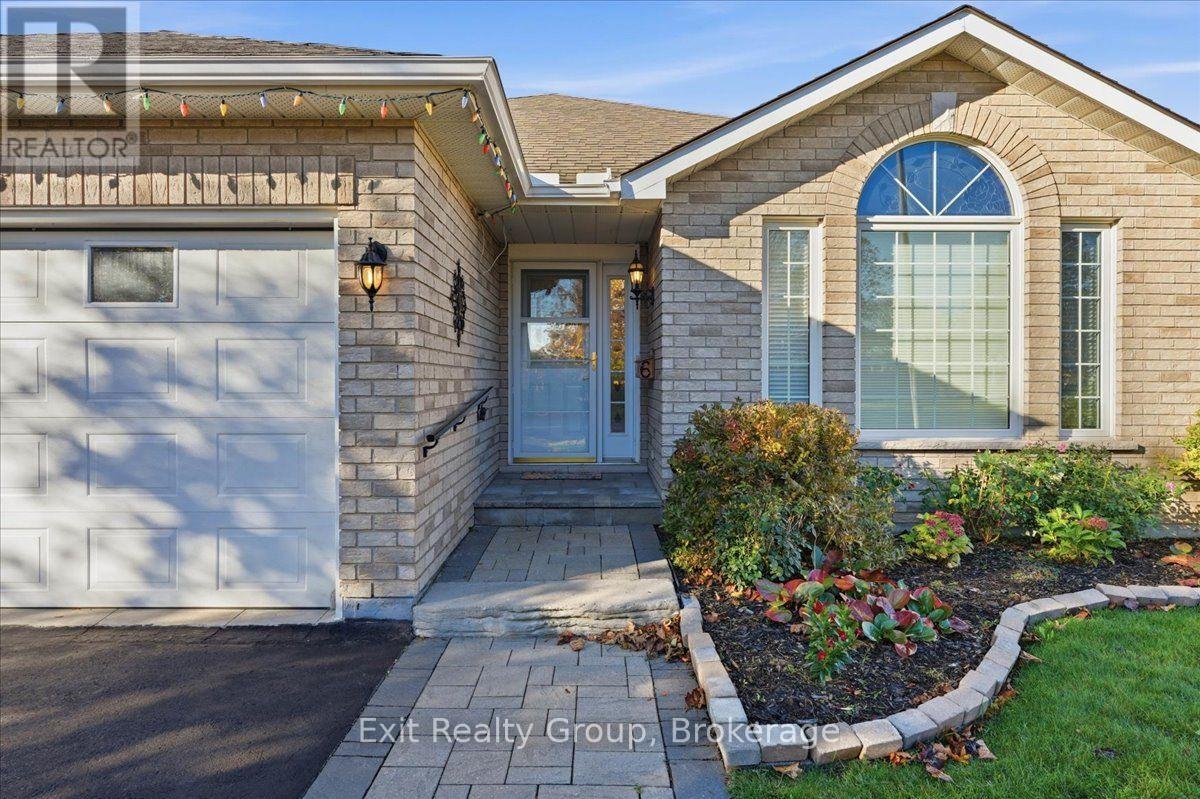 6 HEMLOCK CRESCENT, Belleville (Belleville Ward) — photo 4