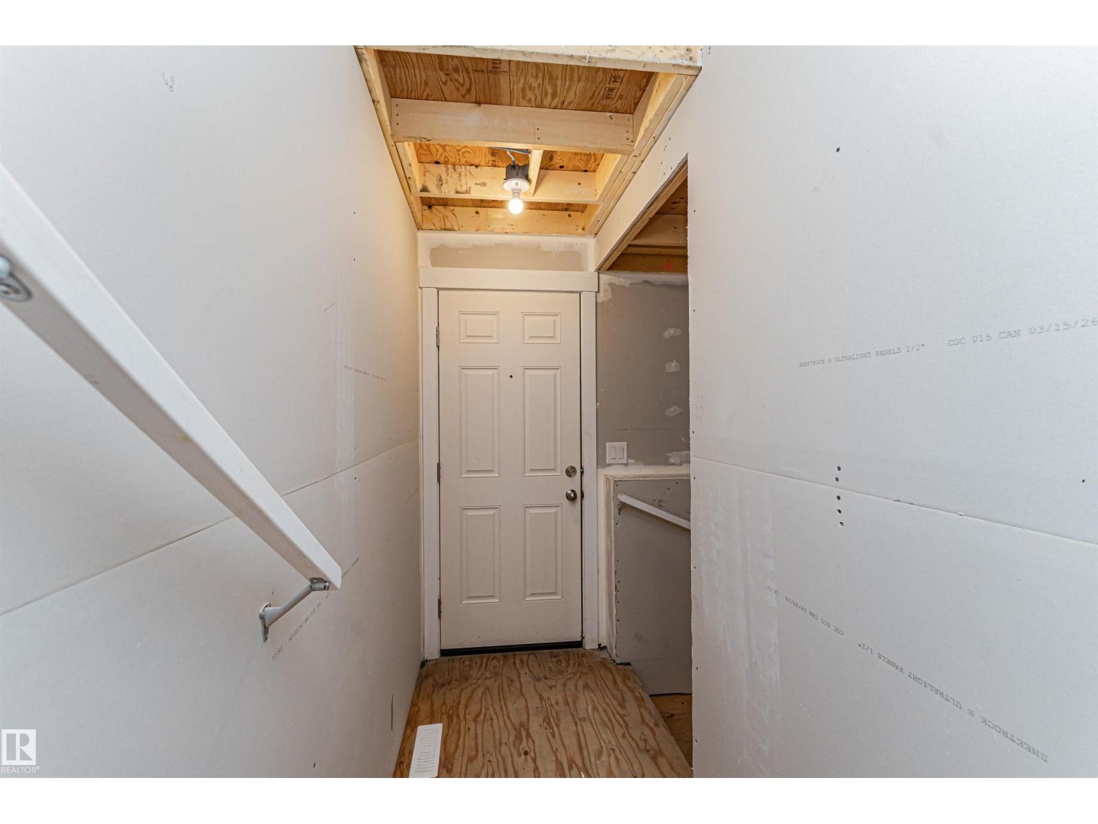 Property photograph 5 for MLS E4514290
