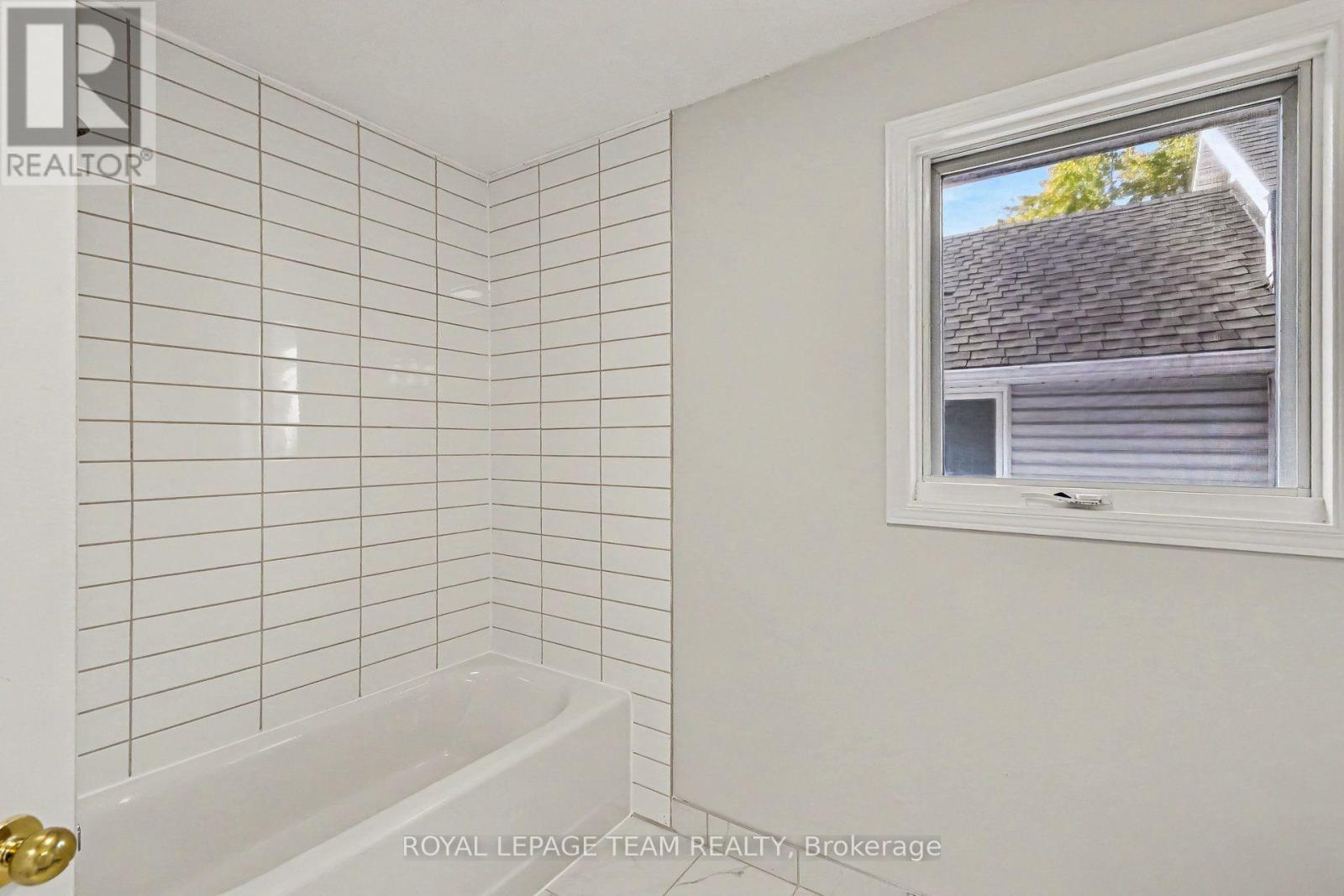 B - 1418 RAVEN AVENUE, Ottawa — photo 11