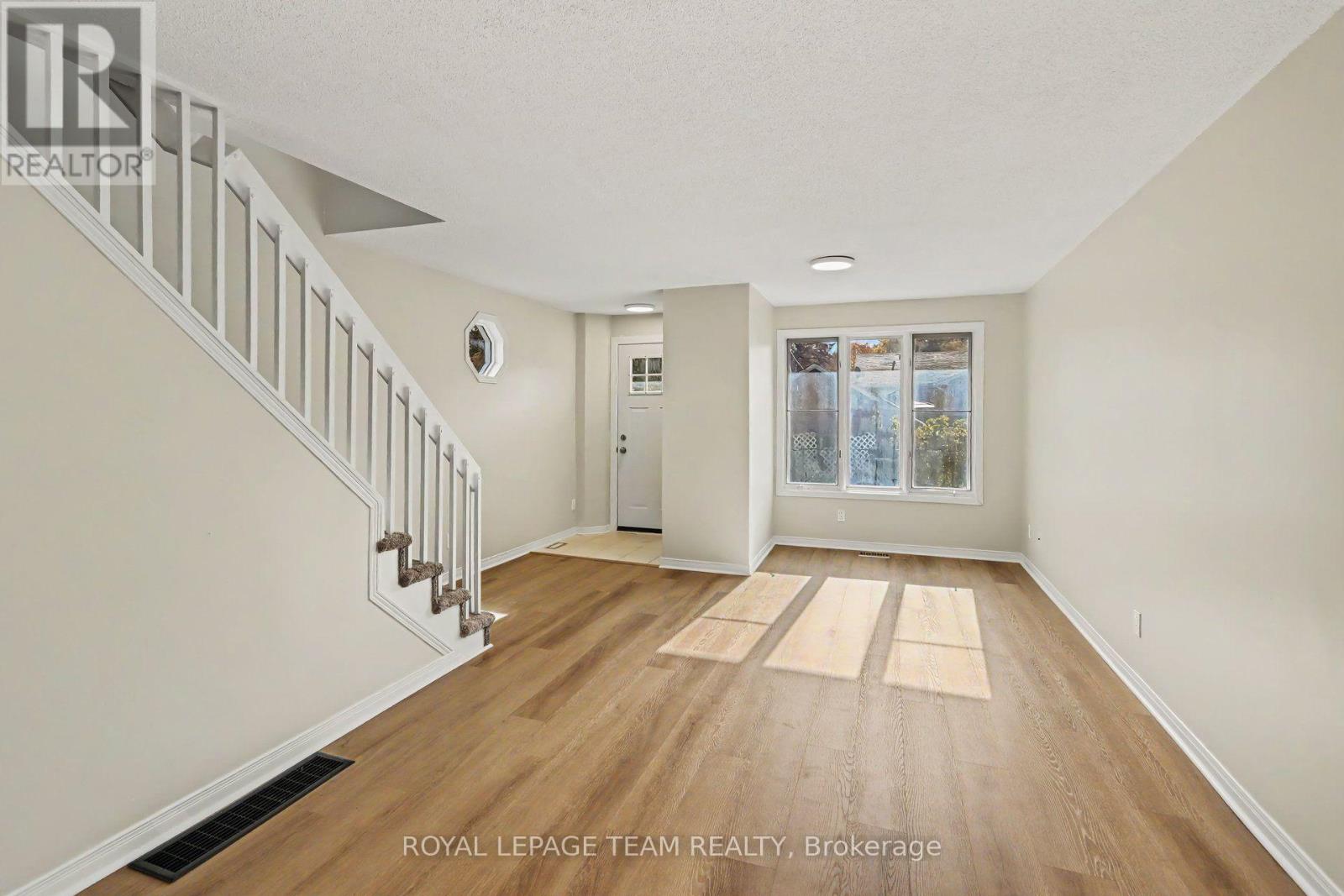 B - 1418 RAVEN AVENUE, Ottawa — photo 4