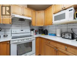 Kitchen - 307 Browne Road Unit# 305, Vernon, BC V1T7M2 Photo 10