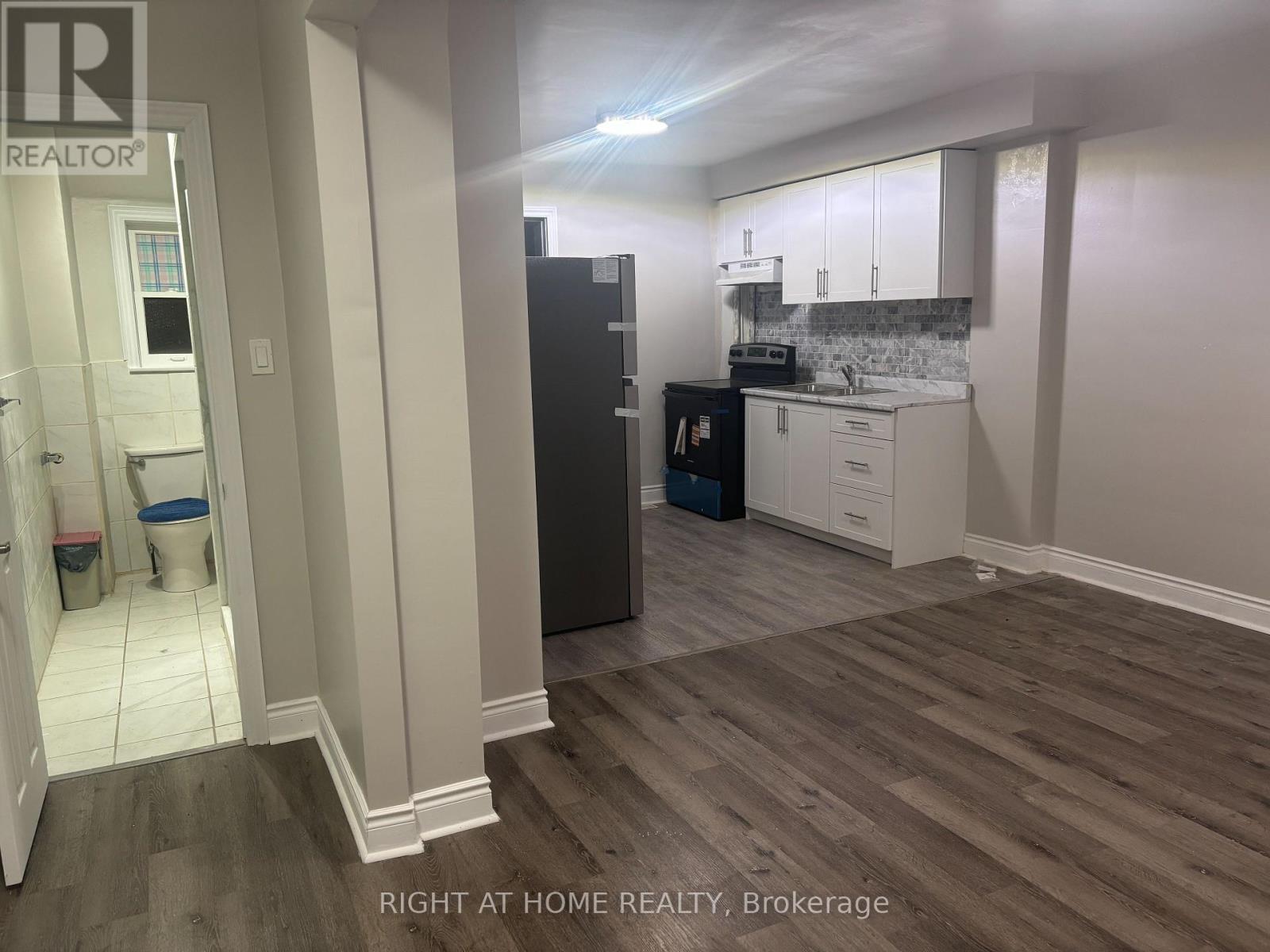 MAIN - 511 OAKWOOD AVENUE, Toronto (Oakwood Village) — photo 4