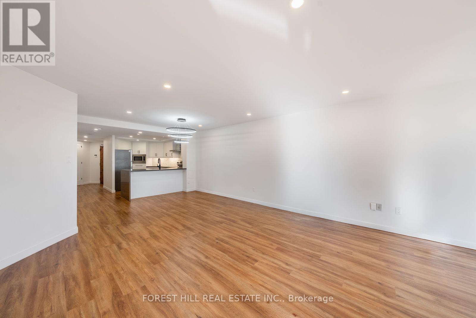 509- 10 Kenneth Avenue, Toronto, ON photo 25