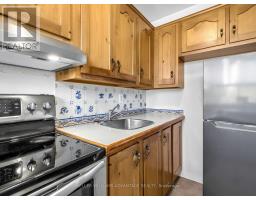 807 - 40 Homewood Avenue, Toronto, ON M4Y2K2 Photo 11