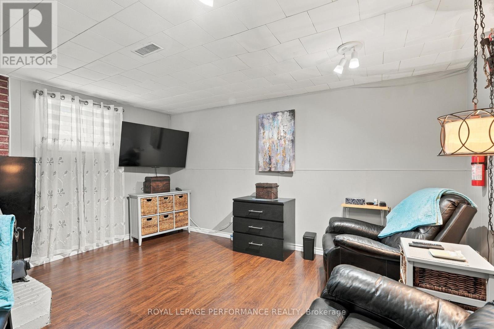 1394 SANDY HILL ROAD - 16