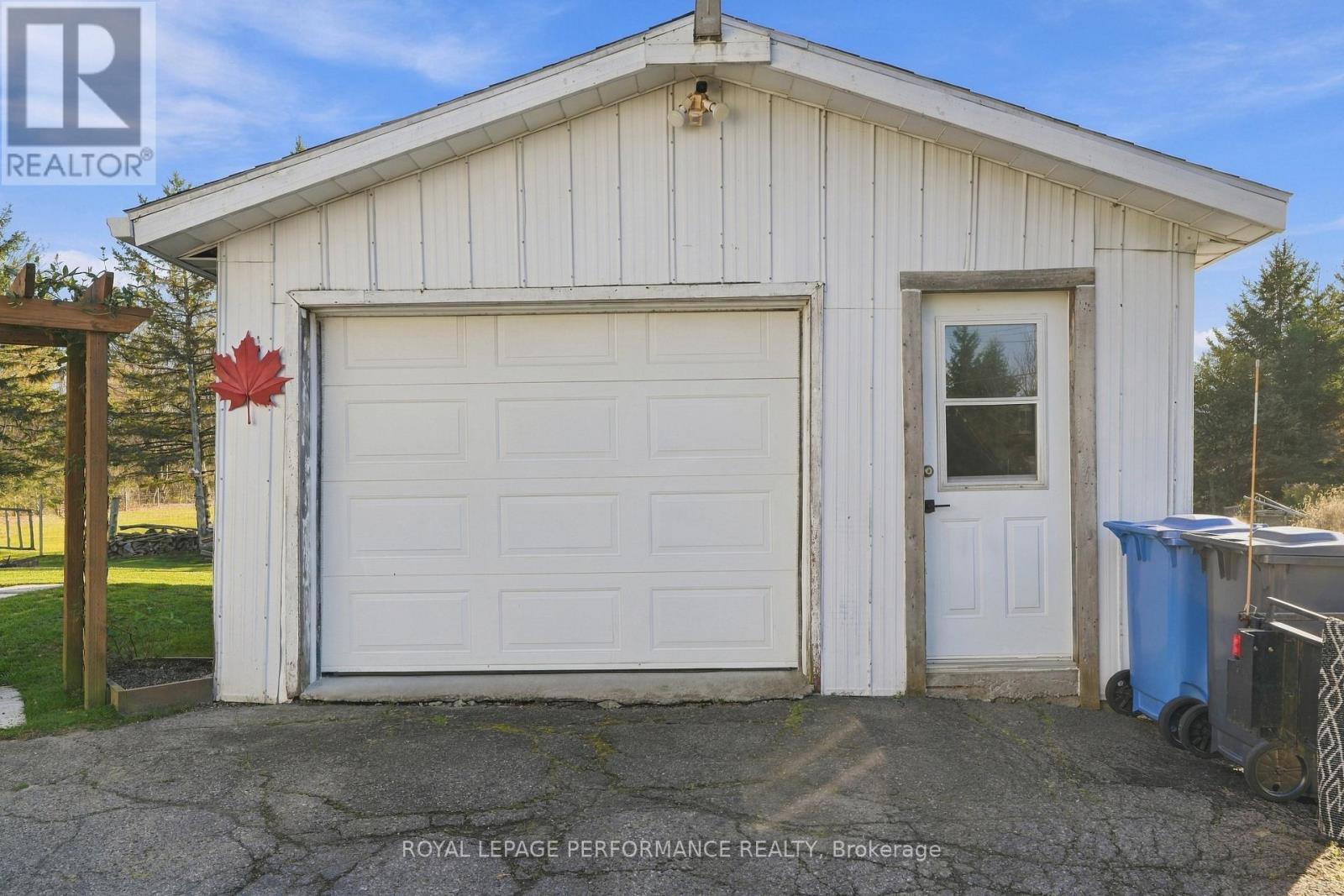 1394 SANDY HILL ROAD - 22