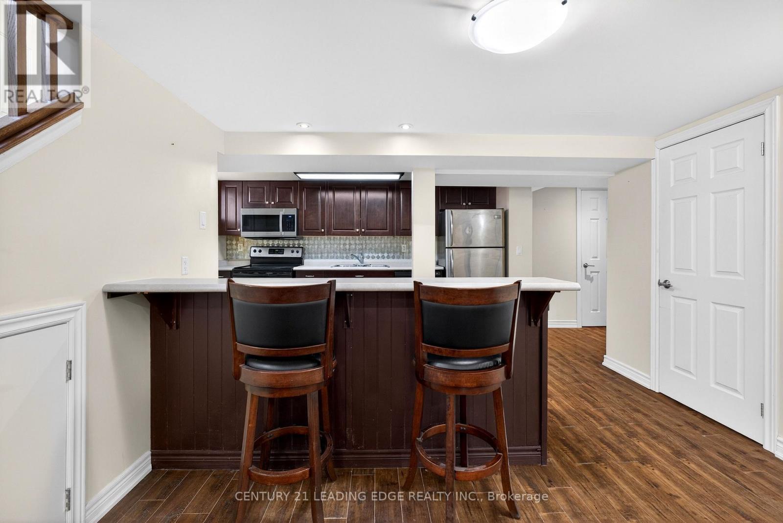 Basement- 303 Rossland Road West, Whitby, ON photo 13
