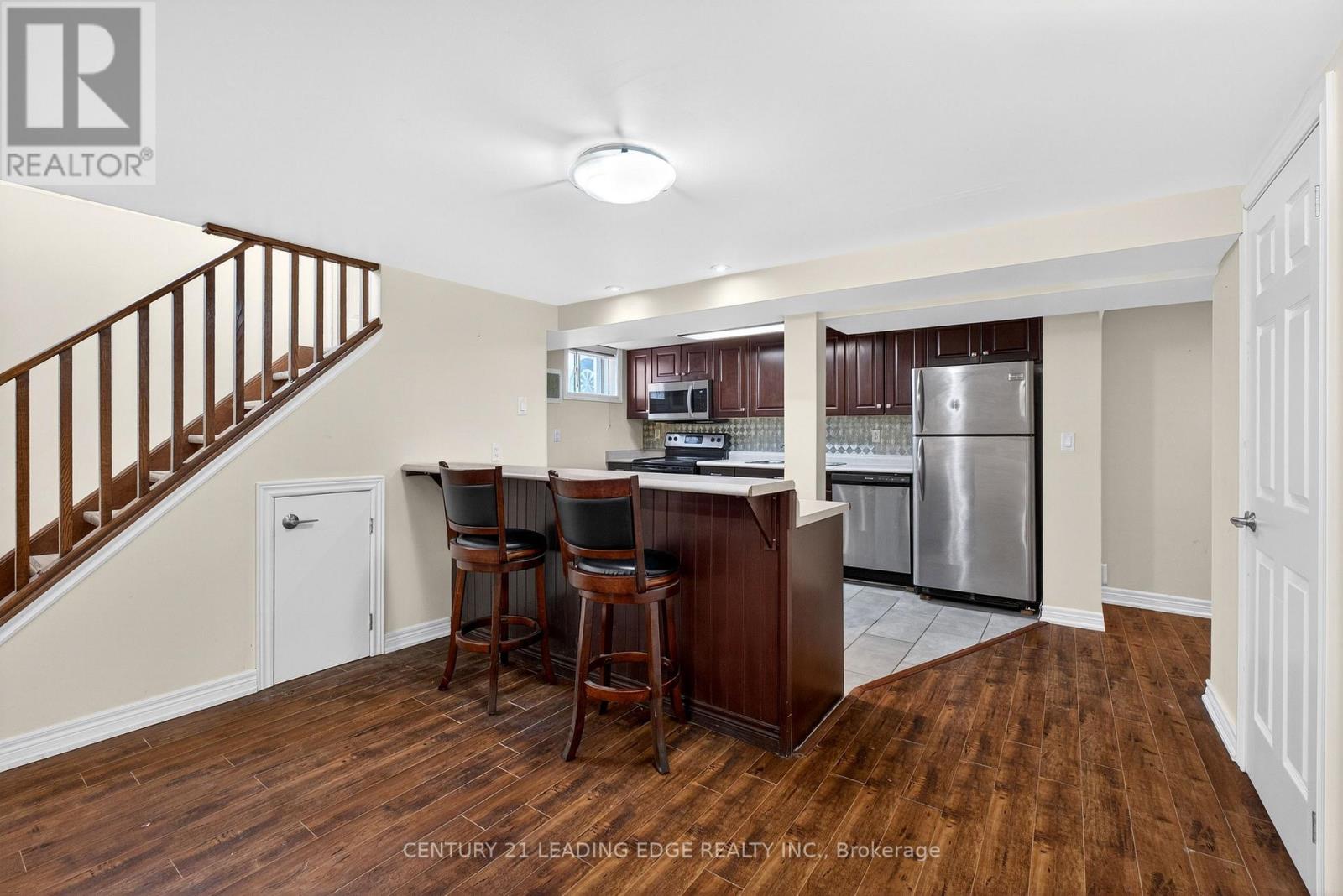 Basement- 303 Rossland Road West, Whitby, ON photo 14
