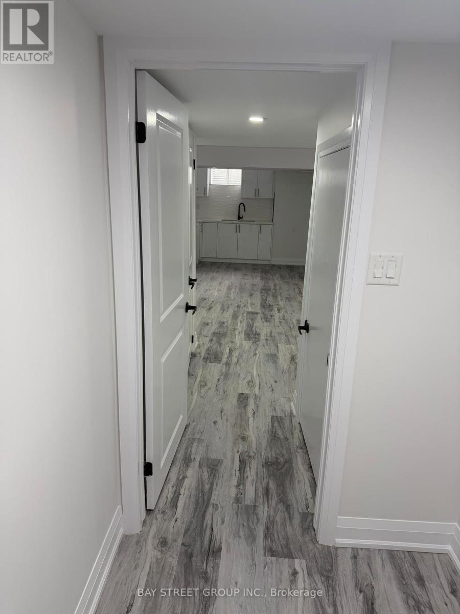BASEMENT APPARTMENT - 2918 SCOTCH PINE LANE, Pickering — photo 3