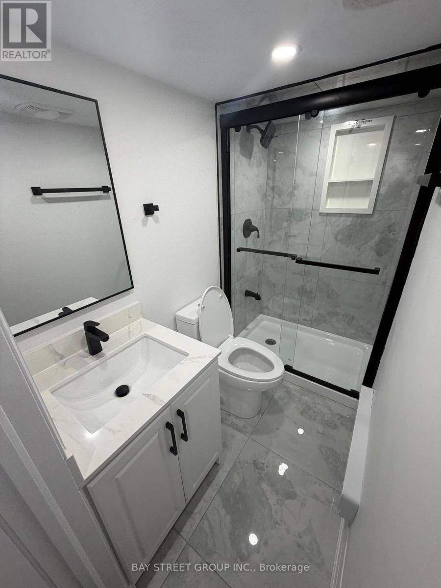 BASEMENT APPARTMENT - 2918 SCOTCH PINE LANE, Pickering — photo 7