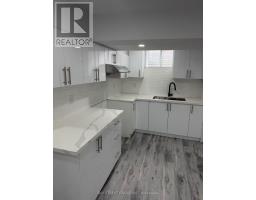 Basement Appartment - 2918 Scotch Pine Lane, Pickering, ON L1X0N9 Photo 11
