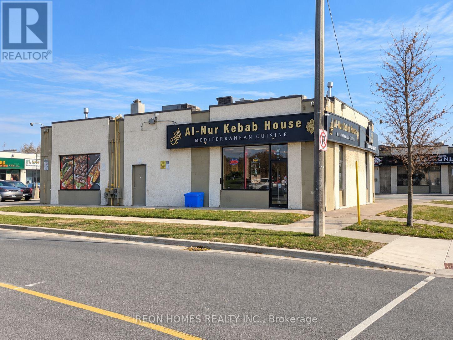 B1 - 1960 LAWRENCE AVENUE E, Toronto (Wexford-Maryvale)