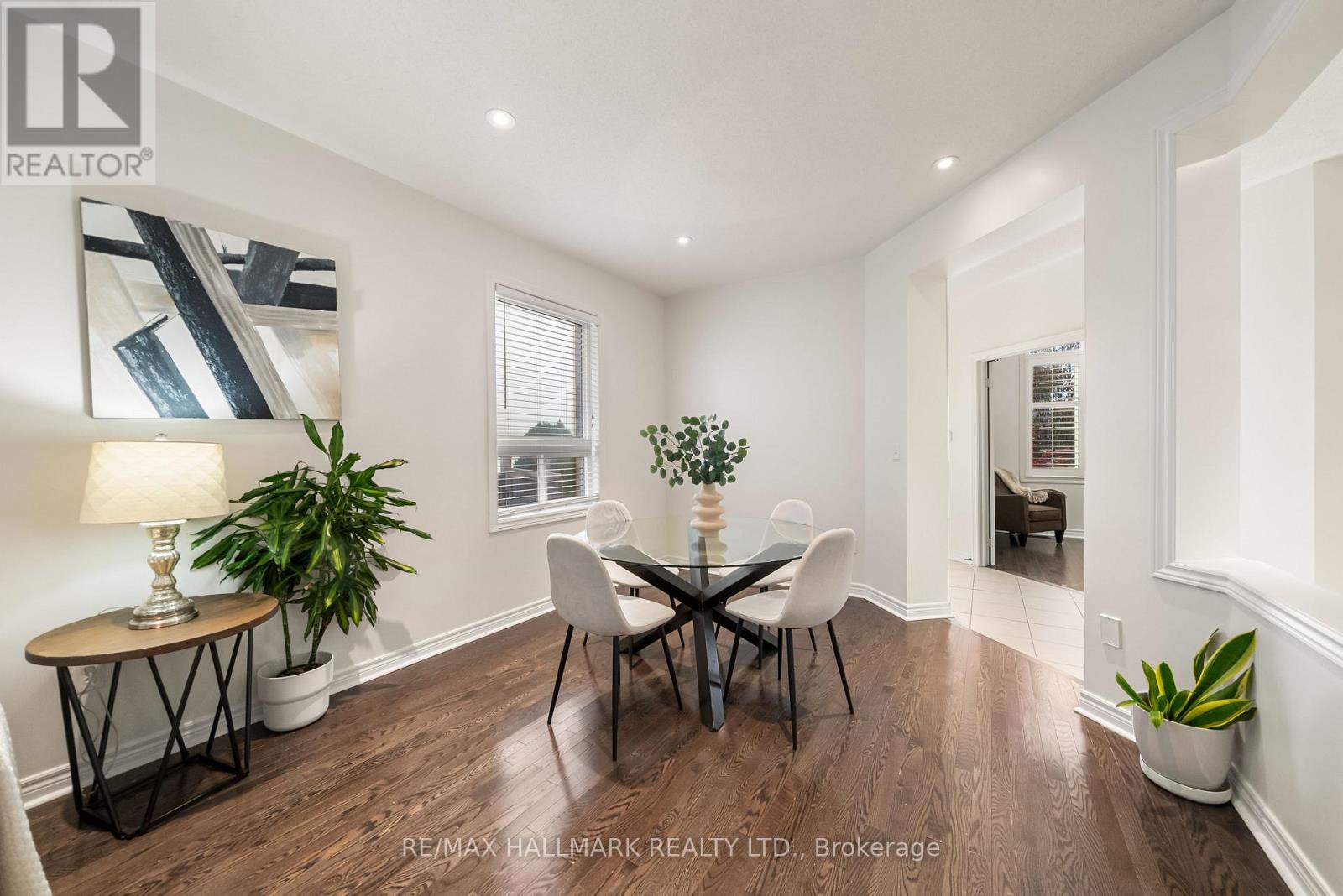 583 Fleetwood Drive, Oshawa, ON photo 12