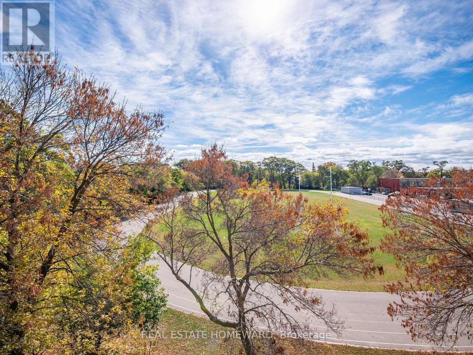 410- 1093 Kingston Road, Toronto, ON photo 27