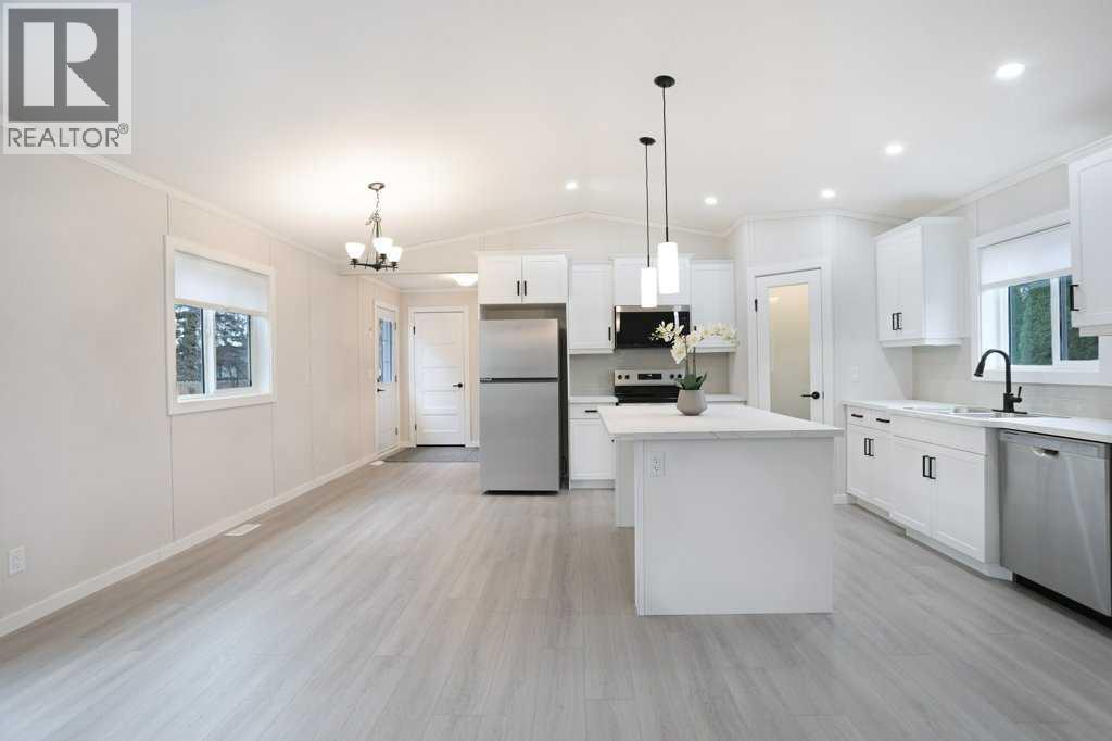 437 Margaret Avenue, Duchess — photo 15
