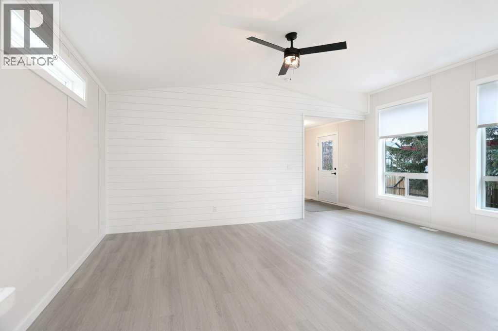 437 Margaret Avenue, Duchess — photo 9