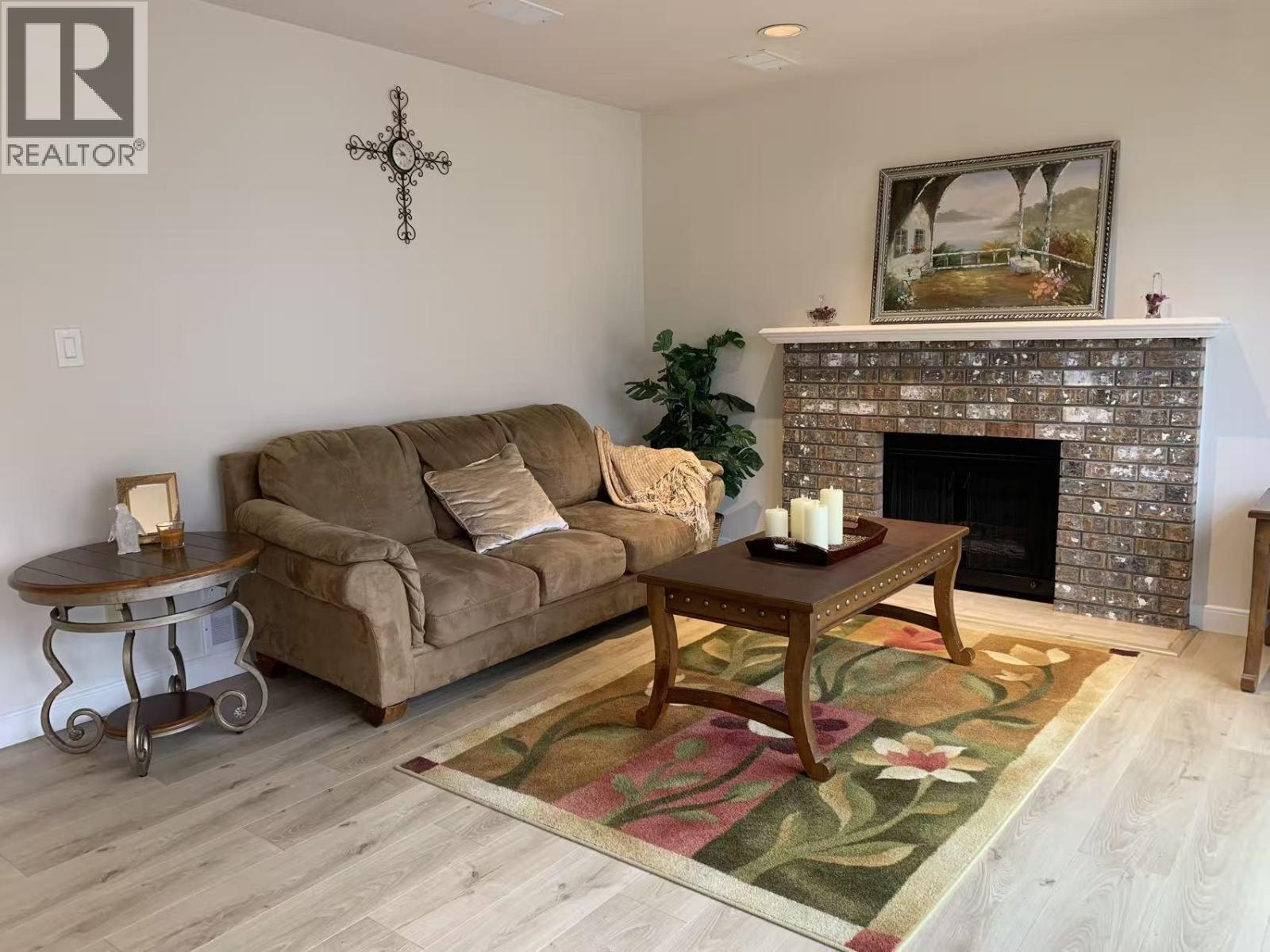 1830 Walnut Crescent, Coquitlam — photo 5