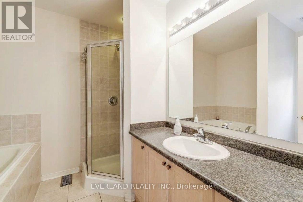 31 MARSHVIEW AVENUE, Aurora — photo 10