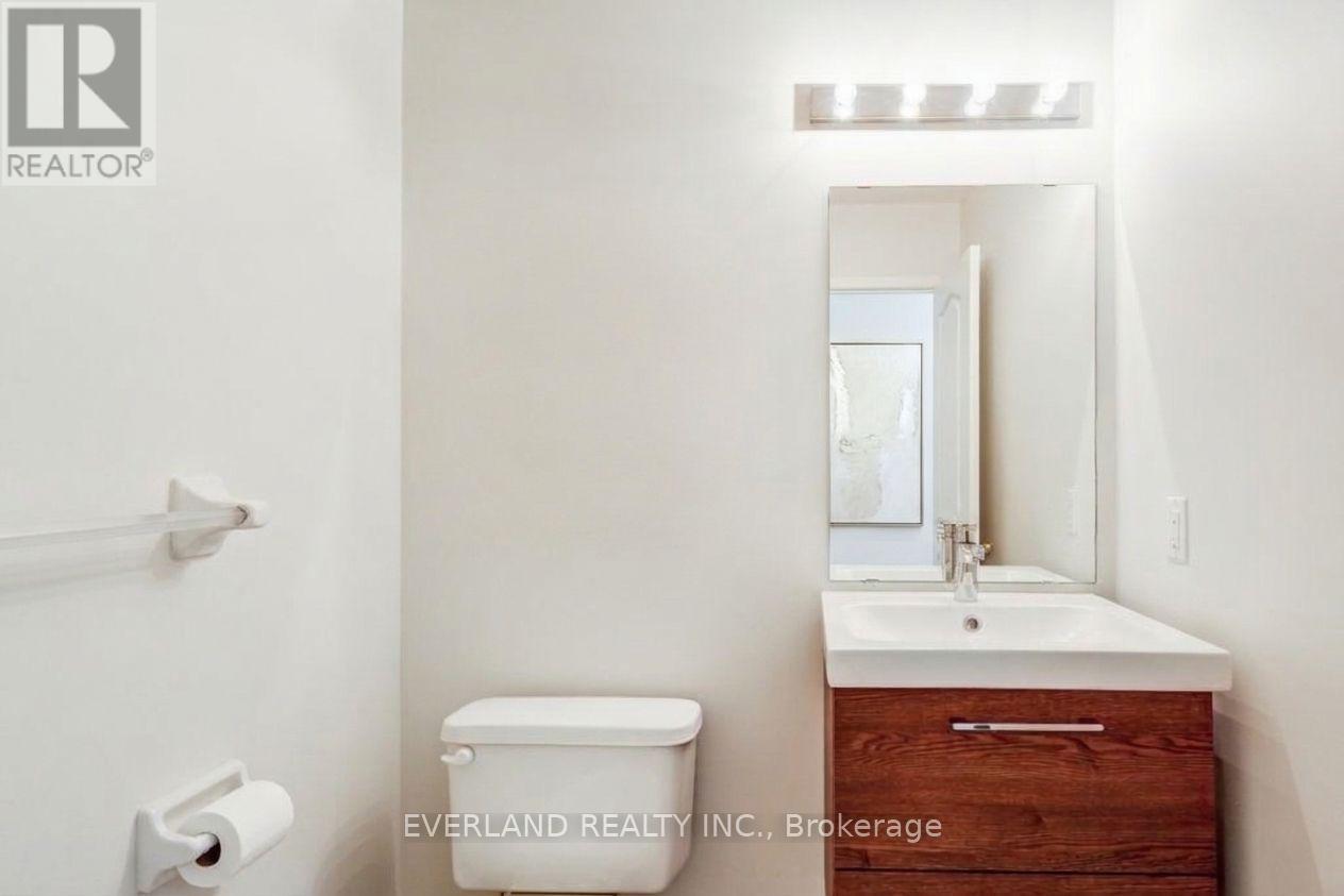 31 MARSHVIEW AVENUE, Aurora — photo 7