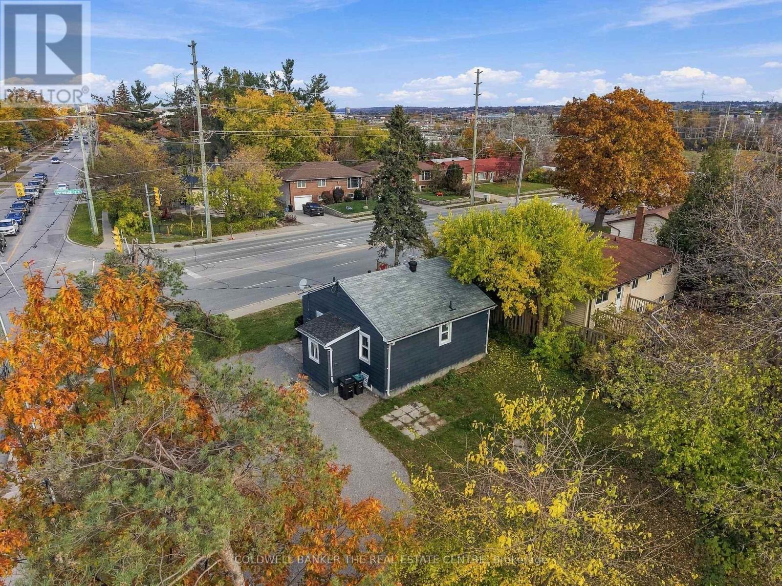 202 Ferndale Drive North, Barrie, ON photo 25