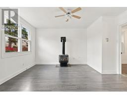 202 Ferndale Drive N, Barrie, ON L4N9W1 Photo 8