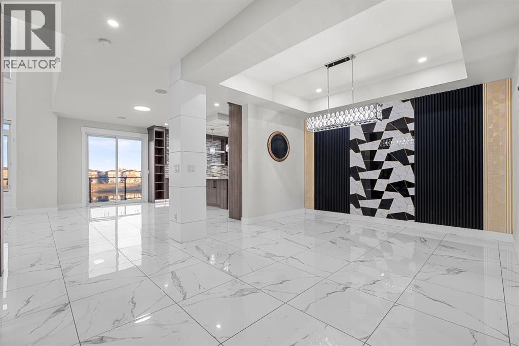 45 Waterford Terrace W, photo 7 of 38