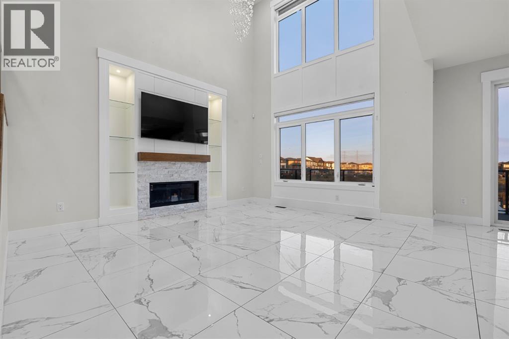 45 Waterford Terrace W, photo 9 of 38