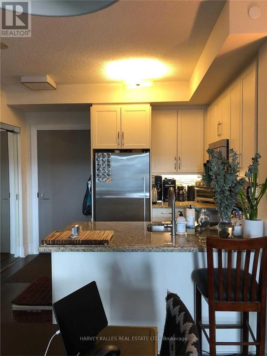 411 - 2 OLD MILL DRIVE, Toronto (High Park-Swansea) — photo 9