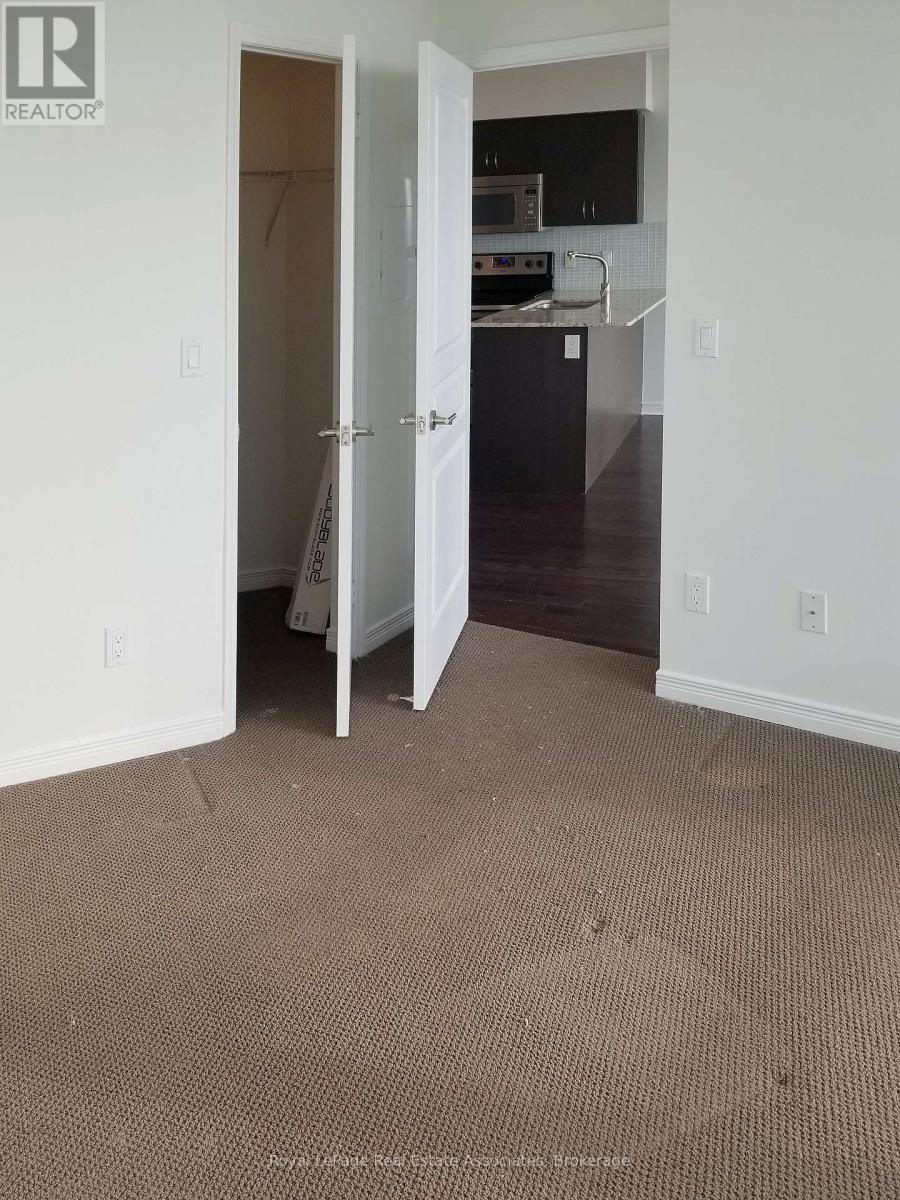 2408 - 2230 LAKE SHORE BOULEVARD W, Toronto (Mimico) — photo 6