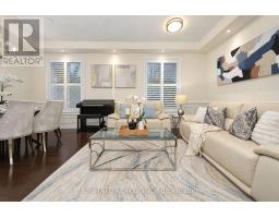 Family room - 15 Cranwood Circle, Brampton, ON L6Y0Y4 Photo 7
