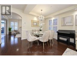 Kitchen - 15 Cranwood Circle, Brampton, ON L6Y0Y4 Photo 8