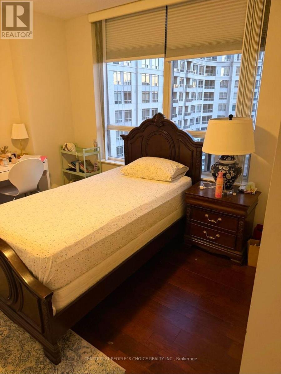 2425 - 3888 DUKE OF YORK BOULEVARD, Mississauga (City Centre) — photo 6