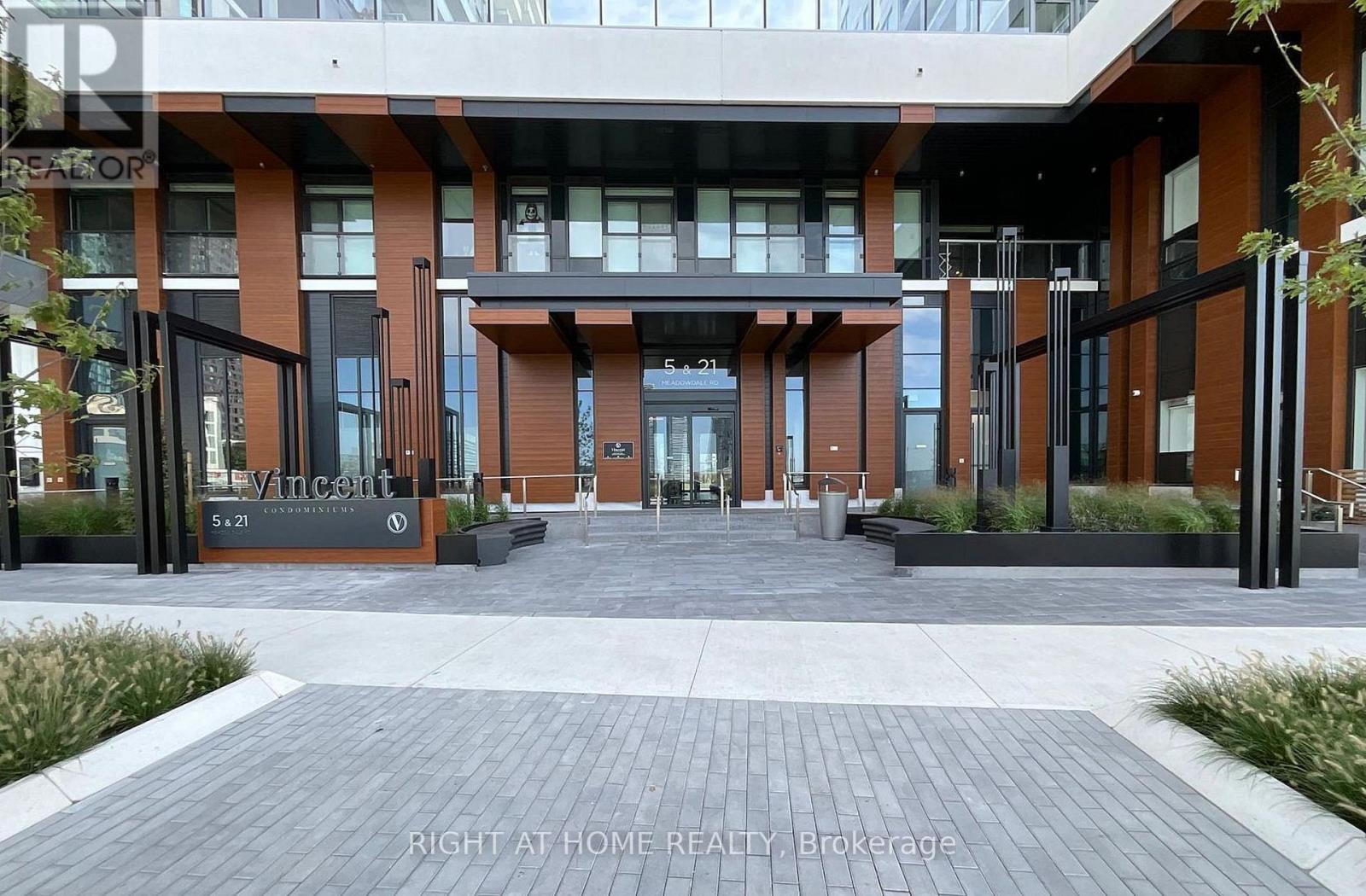 2509 - 5 MEADOWDALE ROAD, Vaughan (Concord) — photo 2