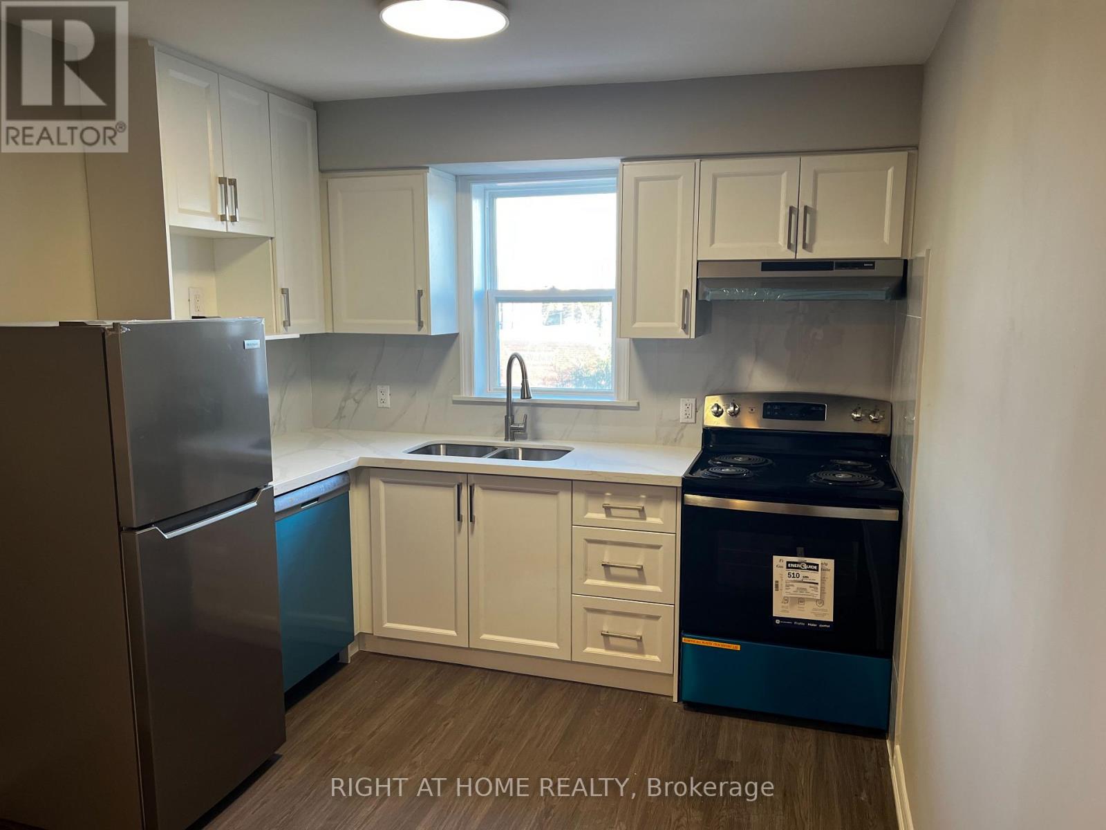 UNIT 6 - 4 GROSVENOR AVENUE S, Hamilton (Delta) — photo 10