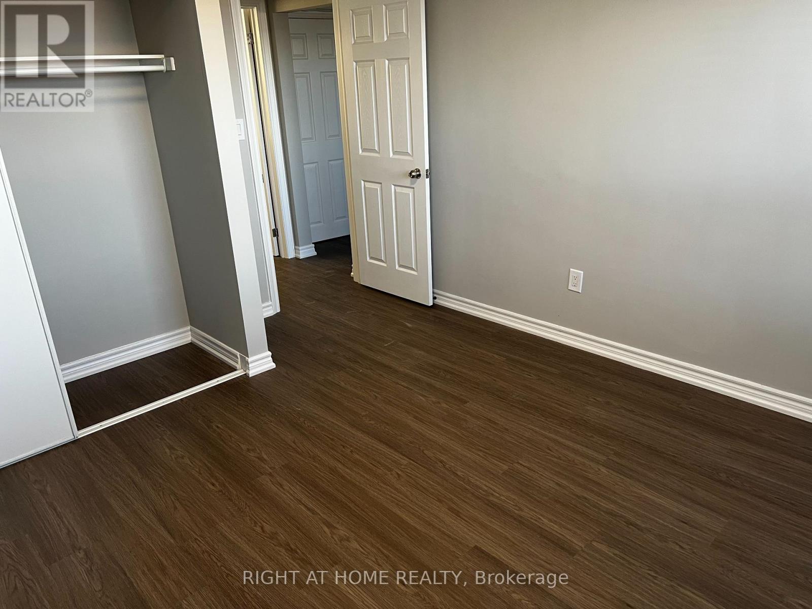 UNIT 6 - 4 GROSVENOR AVENUE S, Hamilton (Delta) — photo 4