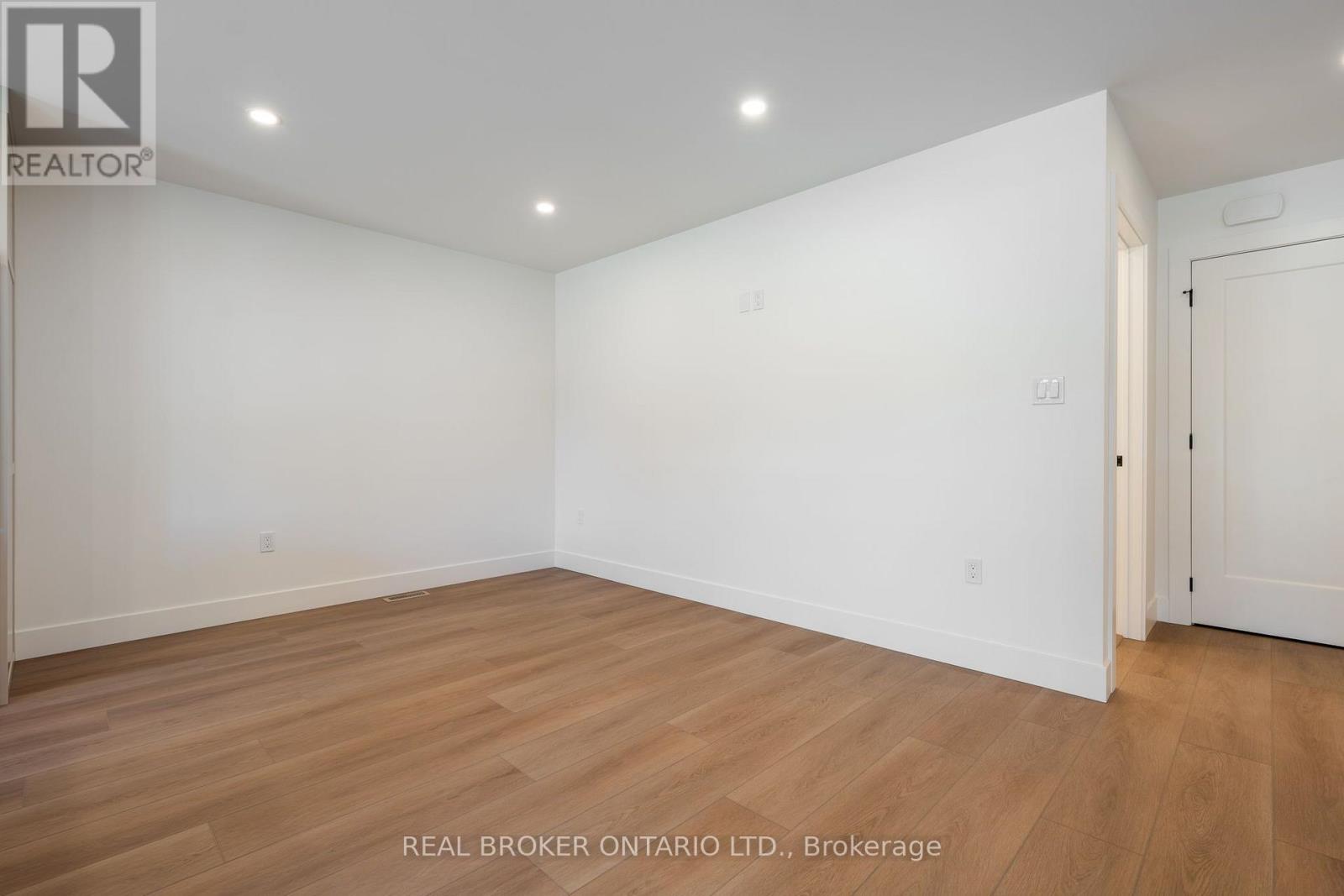 2 - 155 DAVIS STREET, Southwest Middlesex (Wardsville) — photo 9