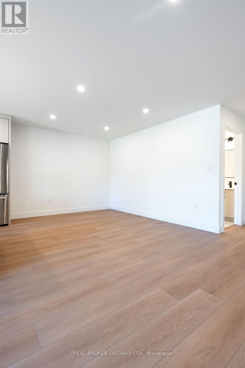 3- 153 DAVIS Street, Southwest Middlesex, ON photo 14