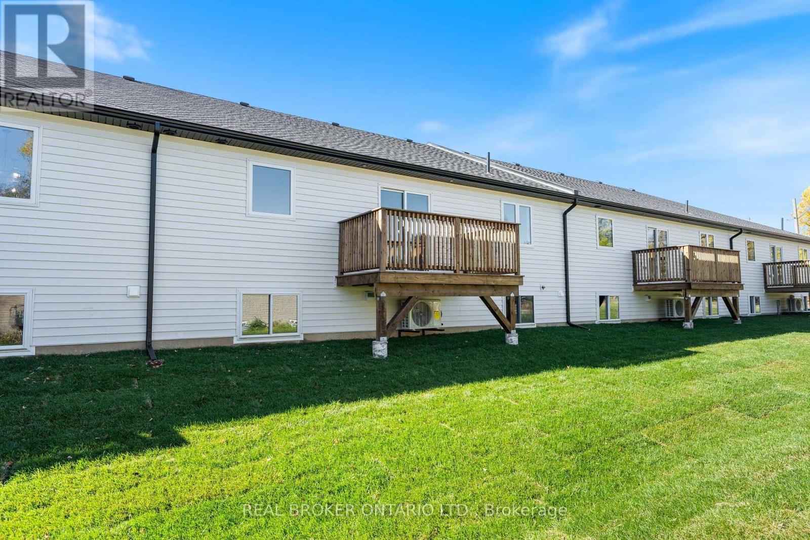 3- 153 DAVIS Street, Southwest Middlesex, ON photo 27