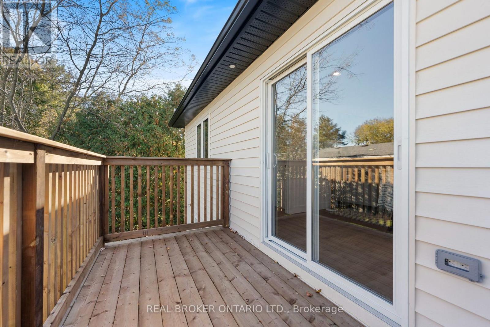 4- 151 DAVIS Street, Southwest Middlesex, ON photo 24