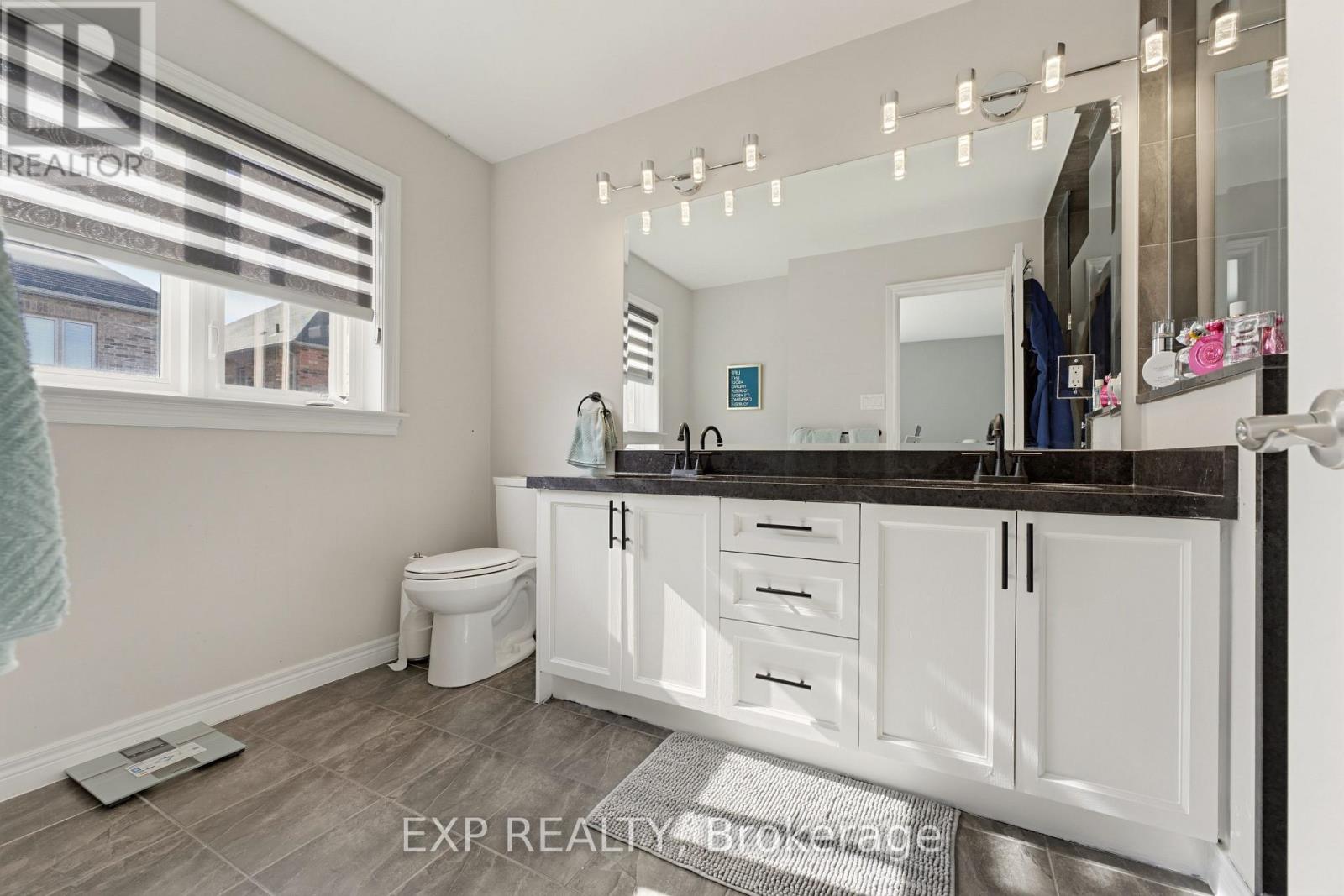 58 Summerberry Way, Hamilton, ON photo 25