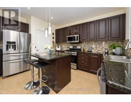 Bedroom 4 - 15 Cranwood Circle, Brampton, ON L6Y0Y4 Photo 13