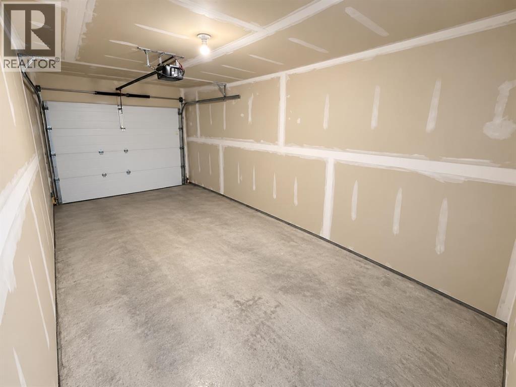 7, 205 Silkstone Road W, Lethbridge — photo 16